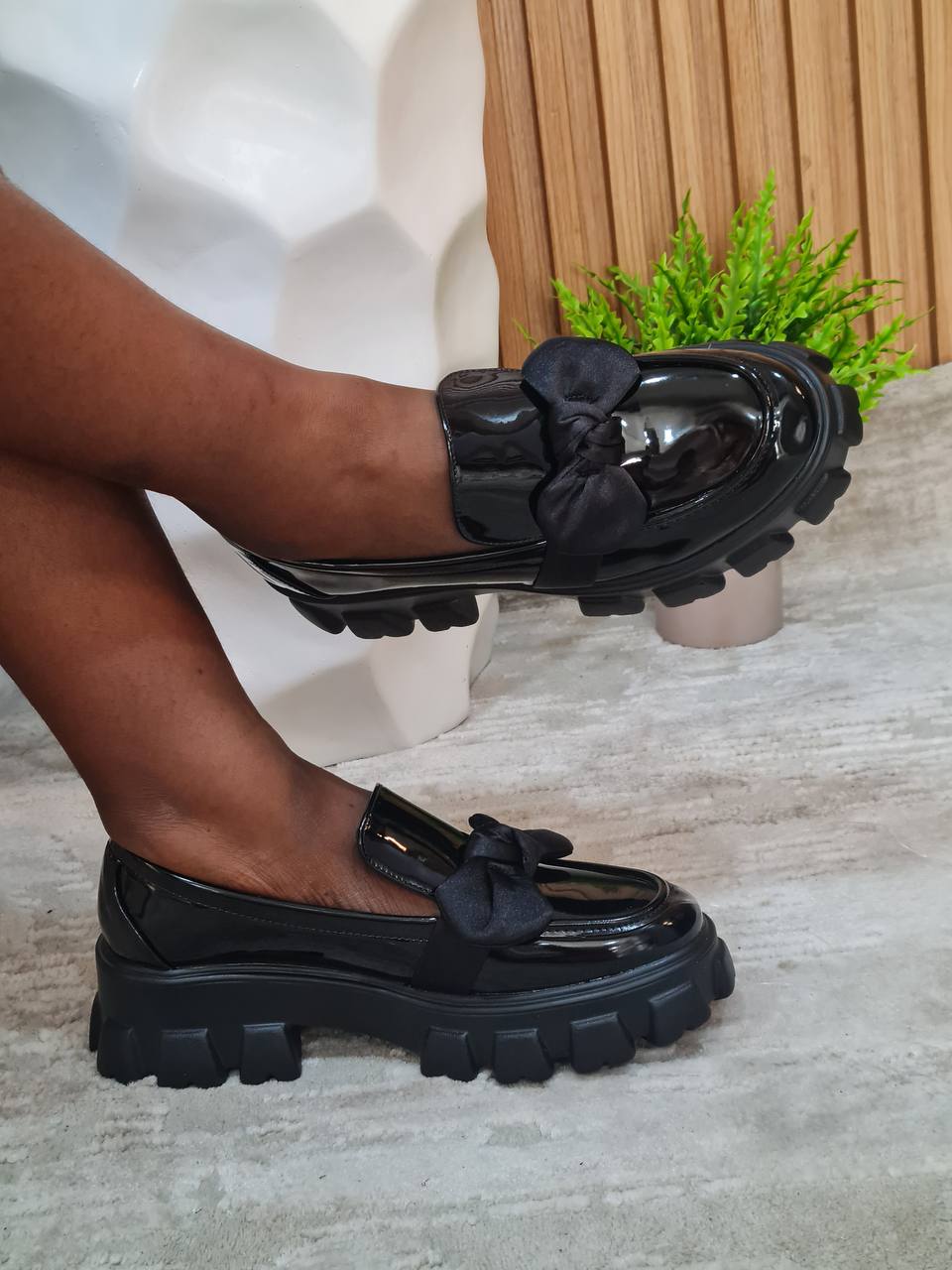 eternal love shoe with bow - black