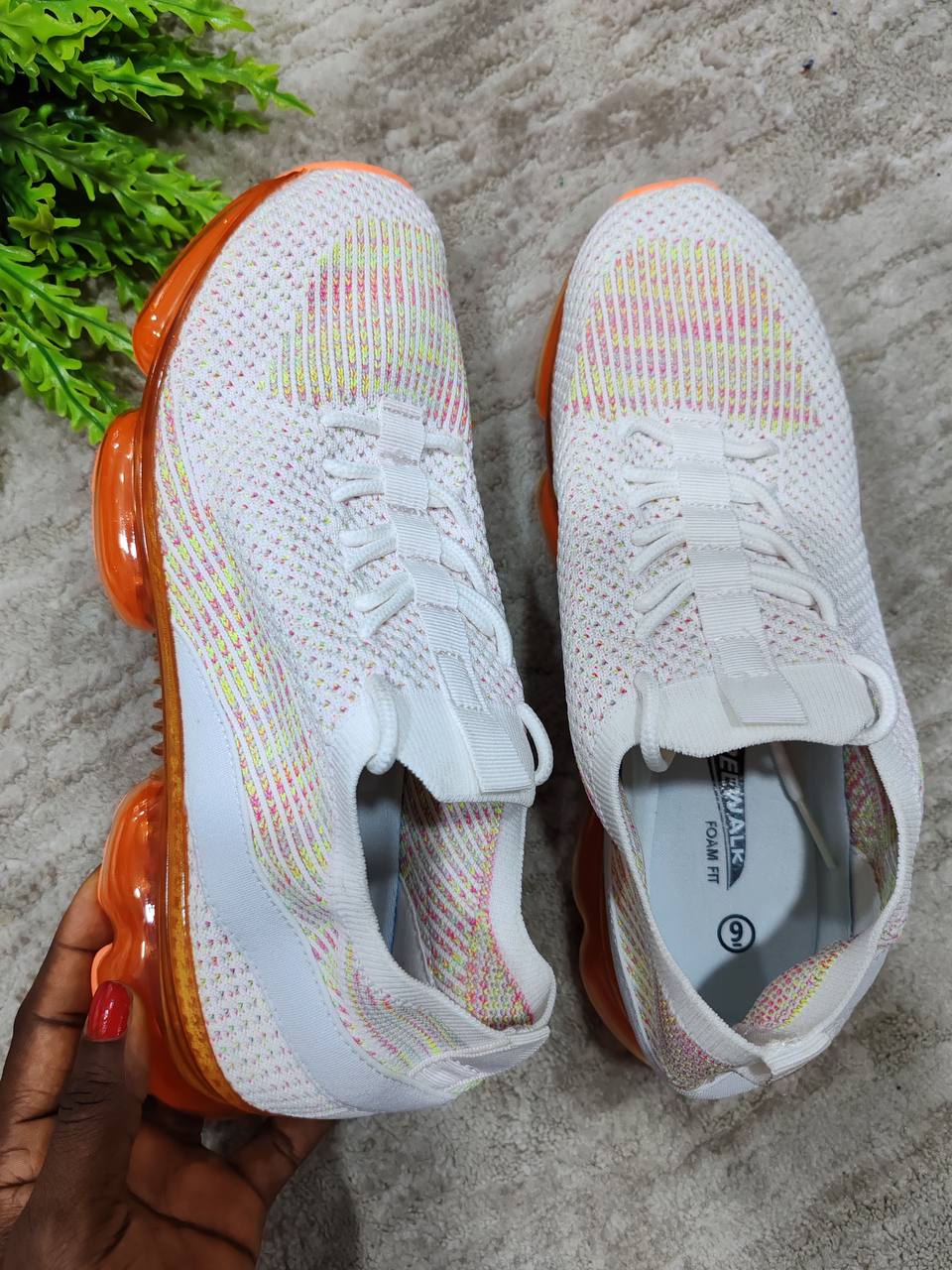 free walk sneakers - orange sole