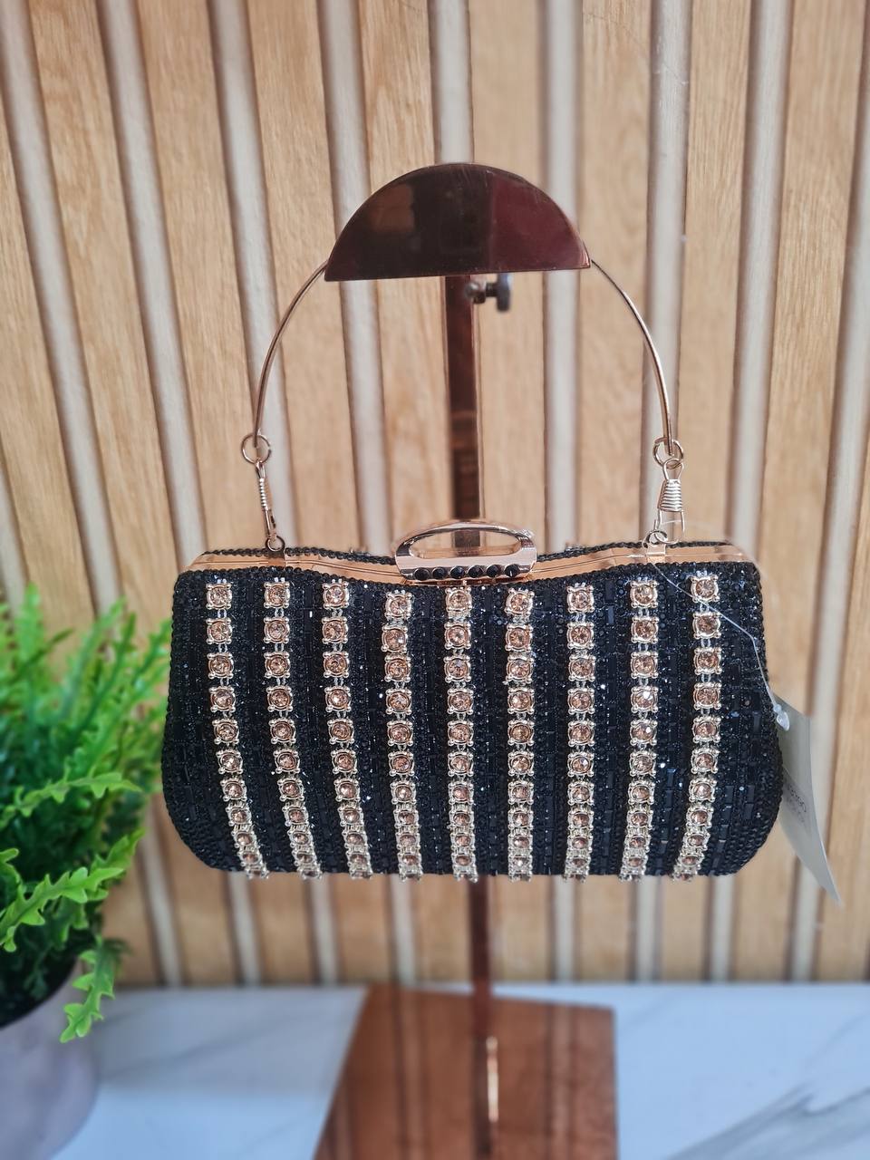 party purse bn3390- black/gold