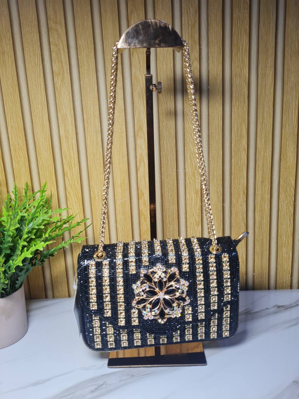 party purse bn3552 - black/gold