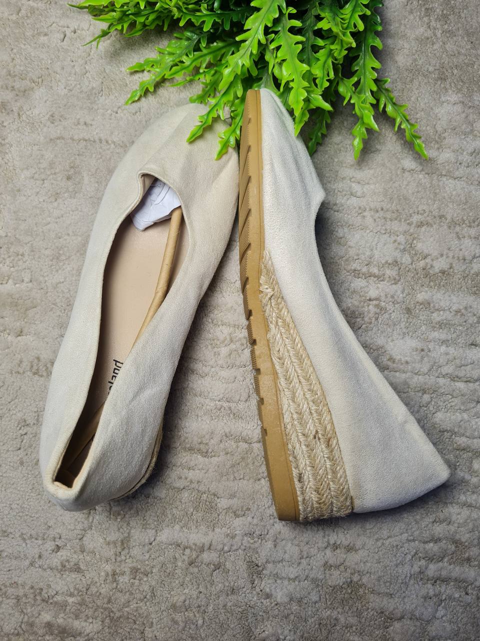 graceland wedge shoe - beige