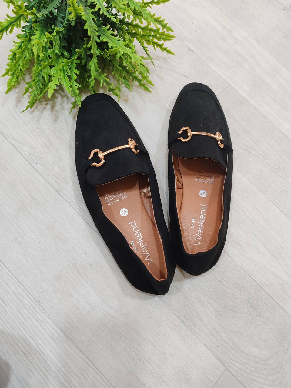 weekend suede flat shoes - black
