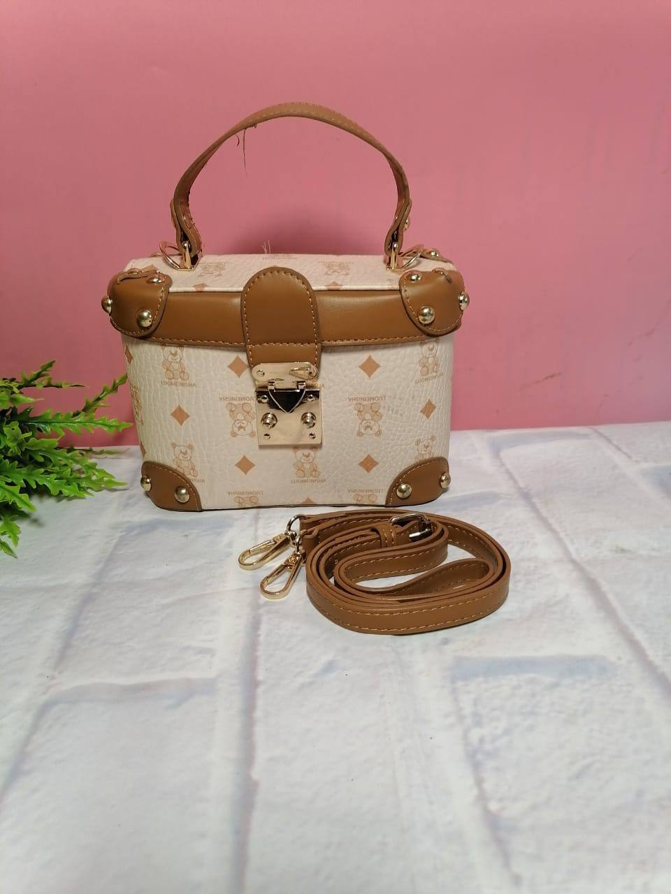 luomeinisha mini box bag - white/brown
