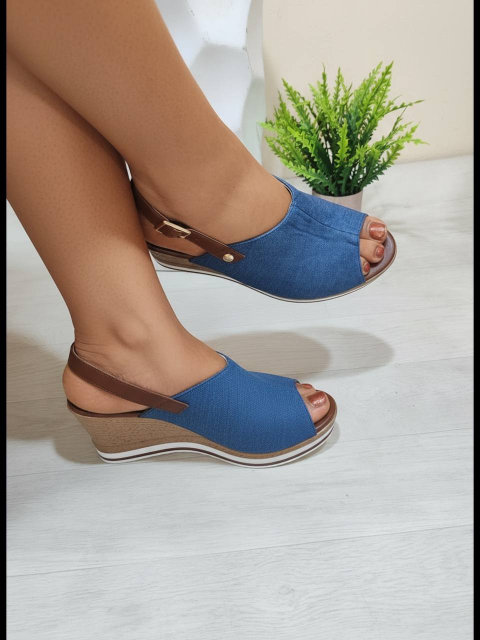caldeine love wedge sandal - blue