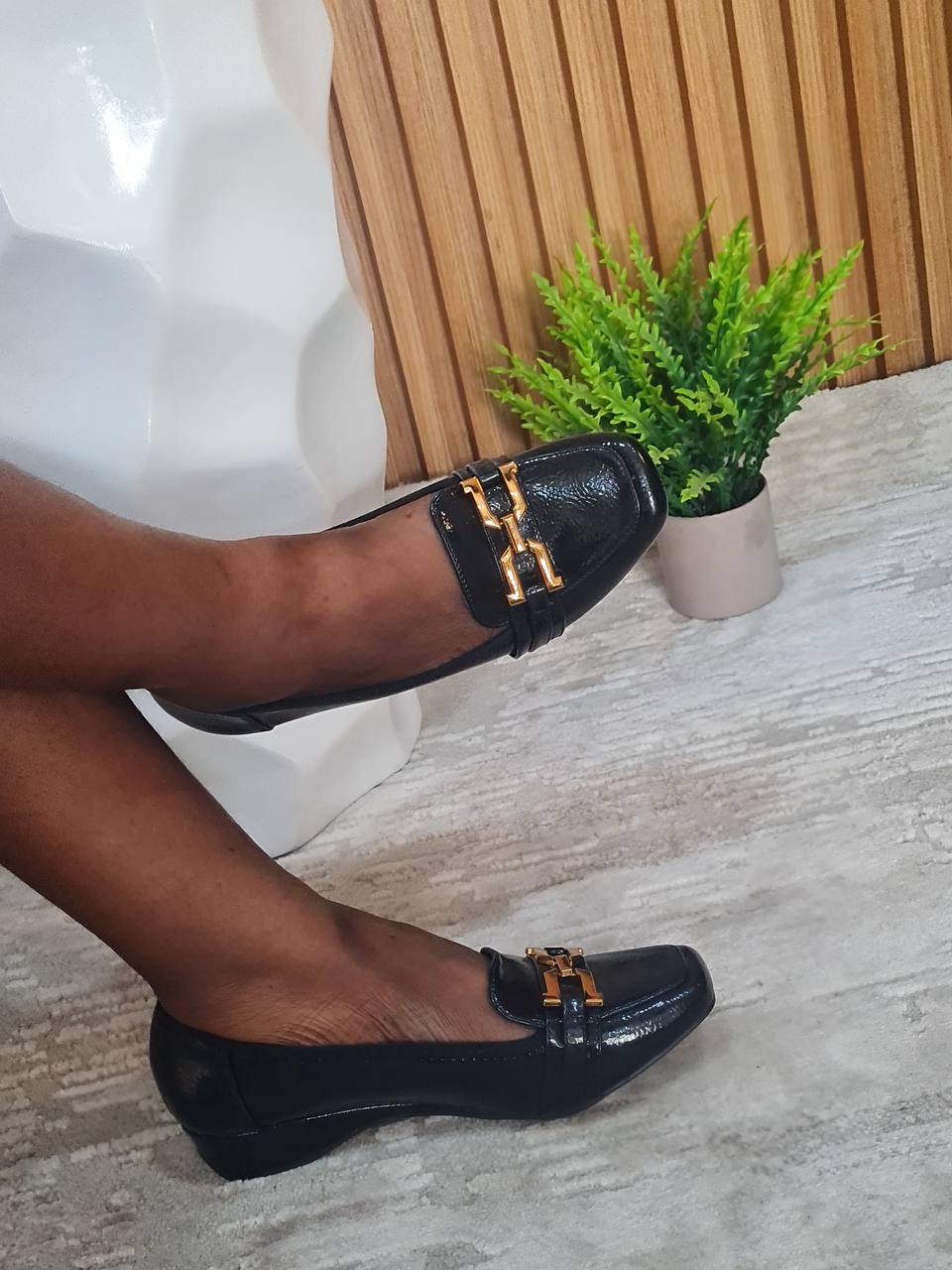 olivia lan wedge shoe with x gold design - black