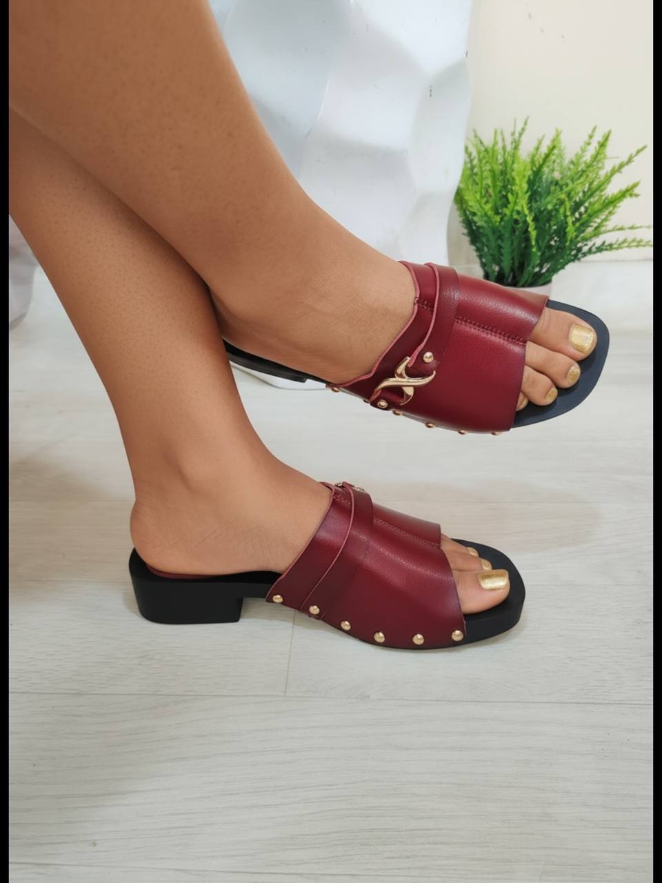 golden kello platform slippers - wine