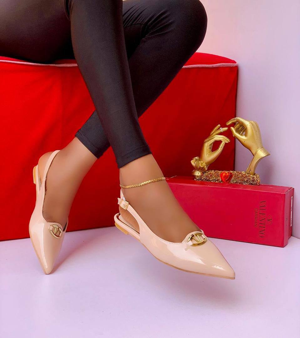 valentino half shoes - nude