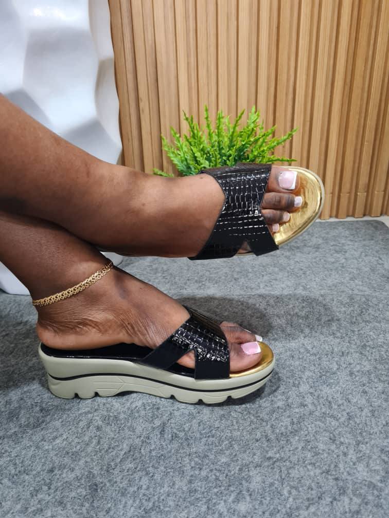 fashion slippers - black