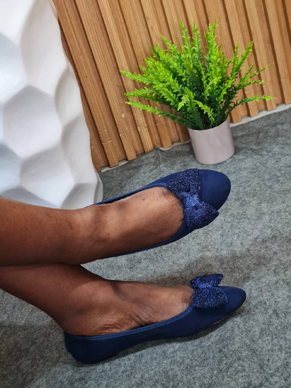 forever 21 flat shoe with shinning bow - blue