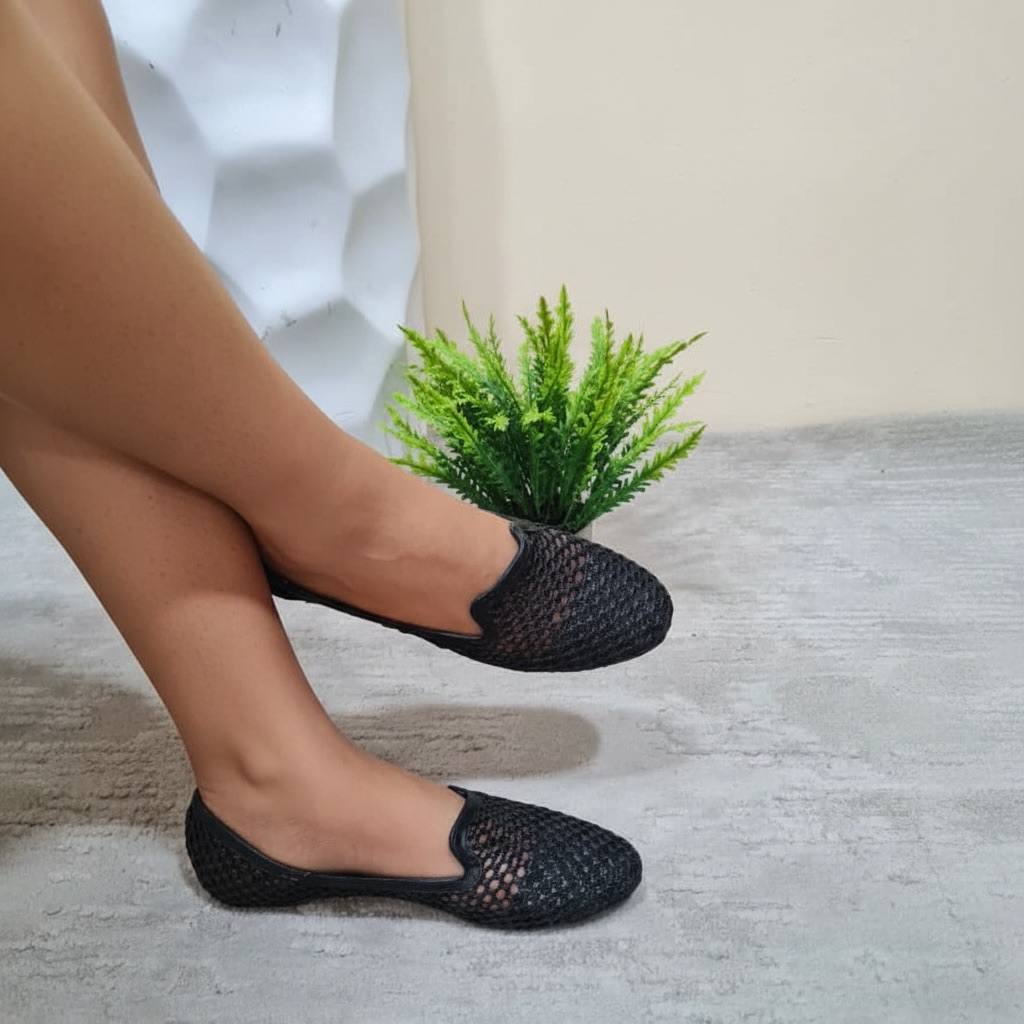 fever sole basket flat - black