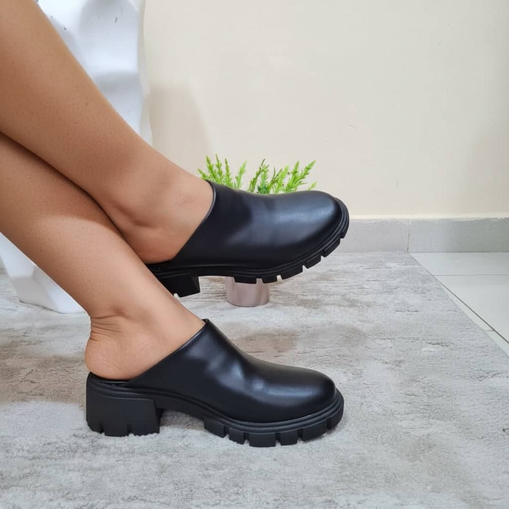 joe fresh half shoes - black