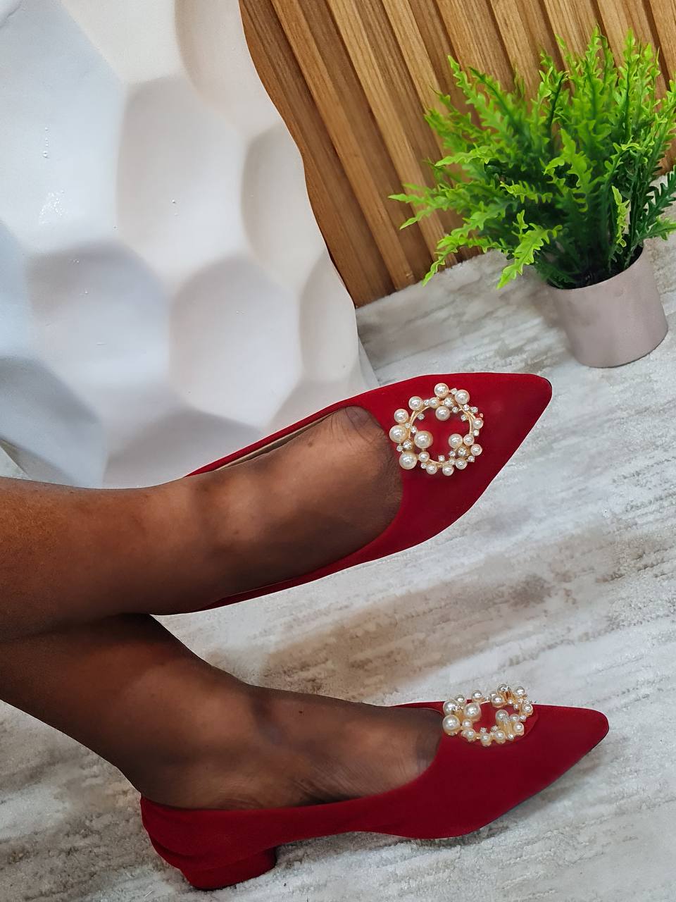 wei ming xin block heel shoes with suede and round bead design - red