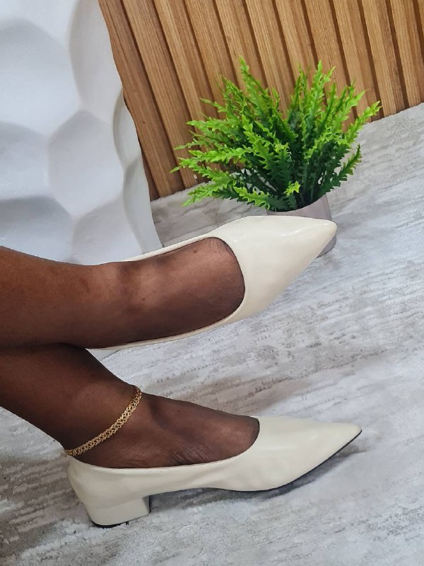 wei ming xin block heel shoes plain design - cream