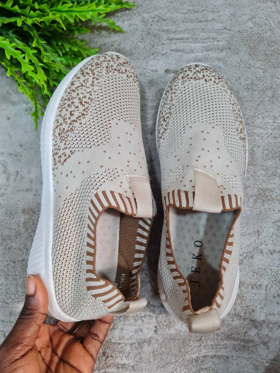 jeko sneakers - nude