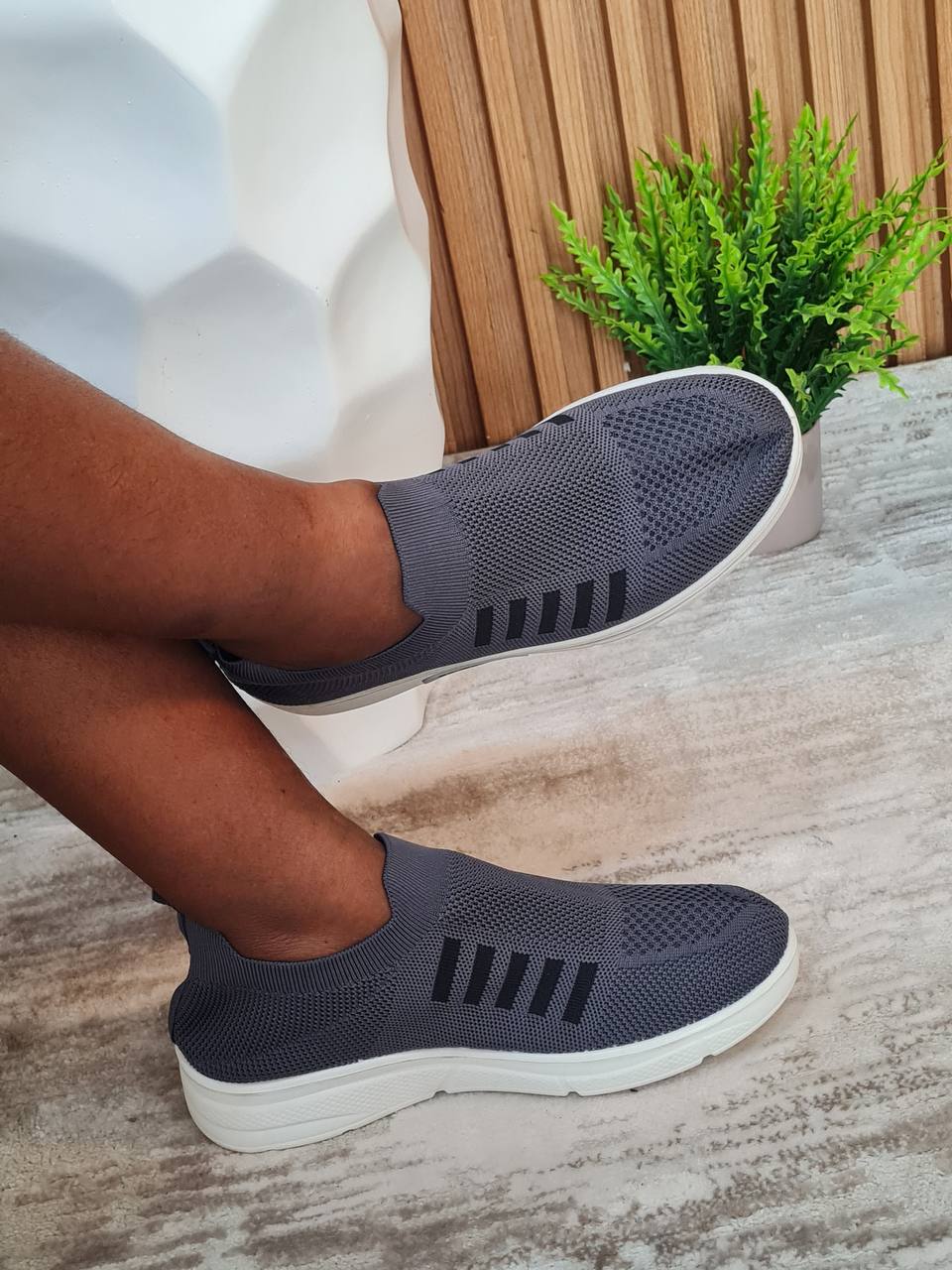 discover sports sneakers - grey