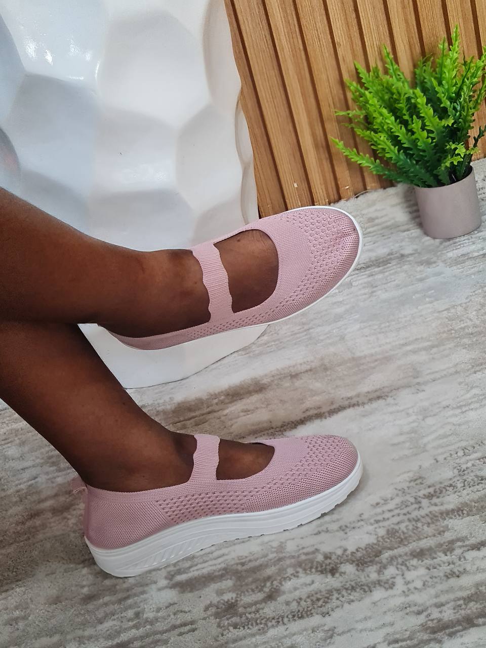 fabric sneakers with strap on top - pink