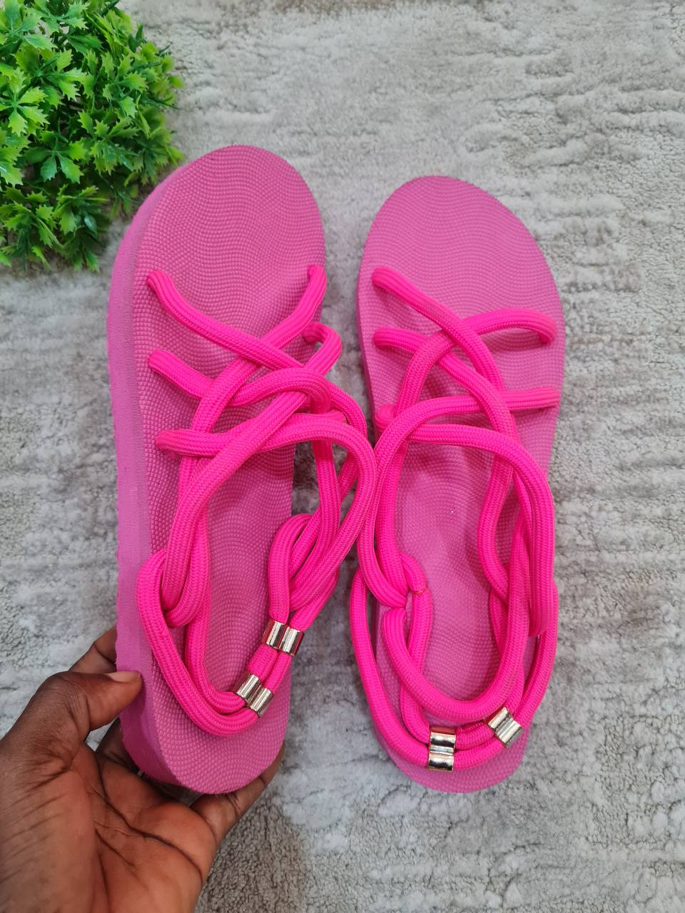 trekkers with elastic straps - pink