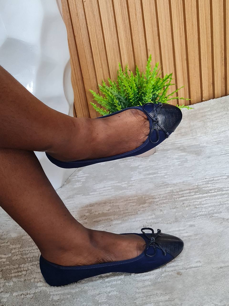forever 21 suede flat shoe with bow- blue