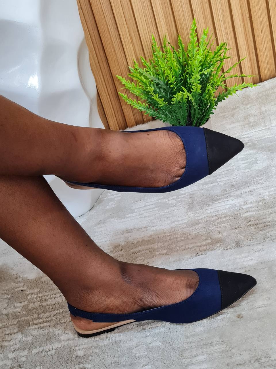 forever 21 suede flat sandal- blue