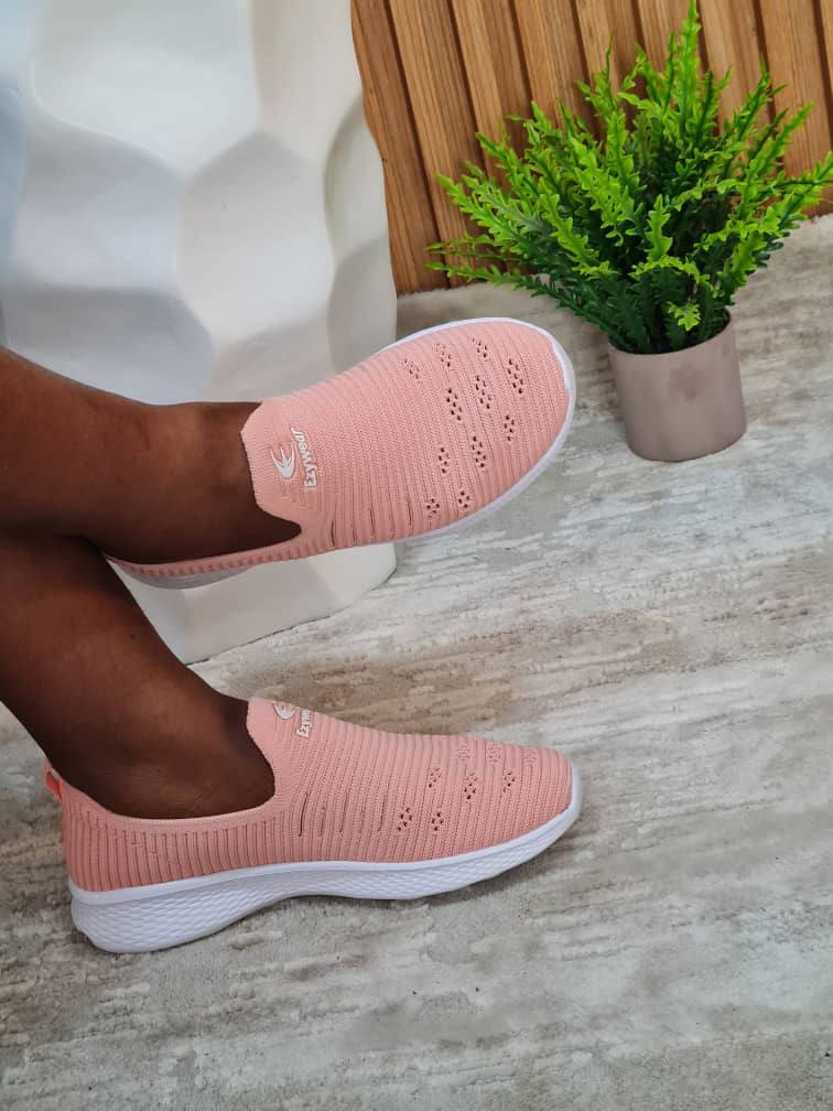 ezywear sneakes - peach