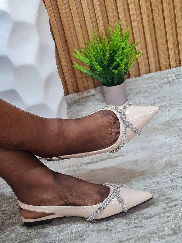 full lover sandal with tiny stones - nude