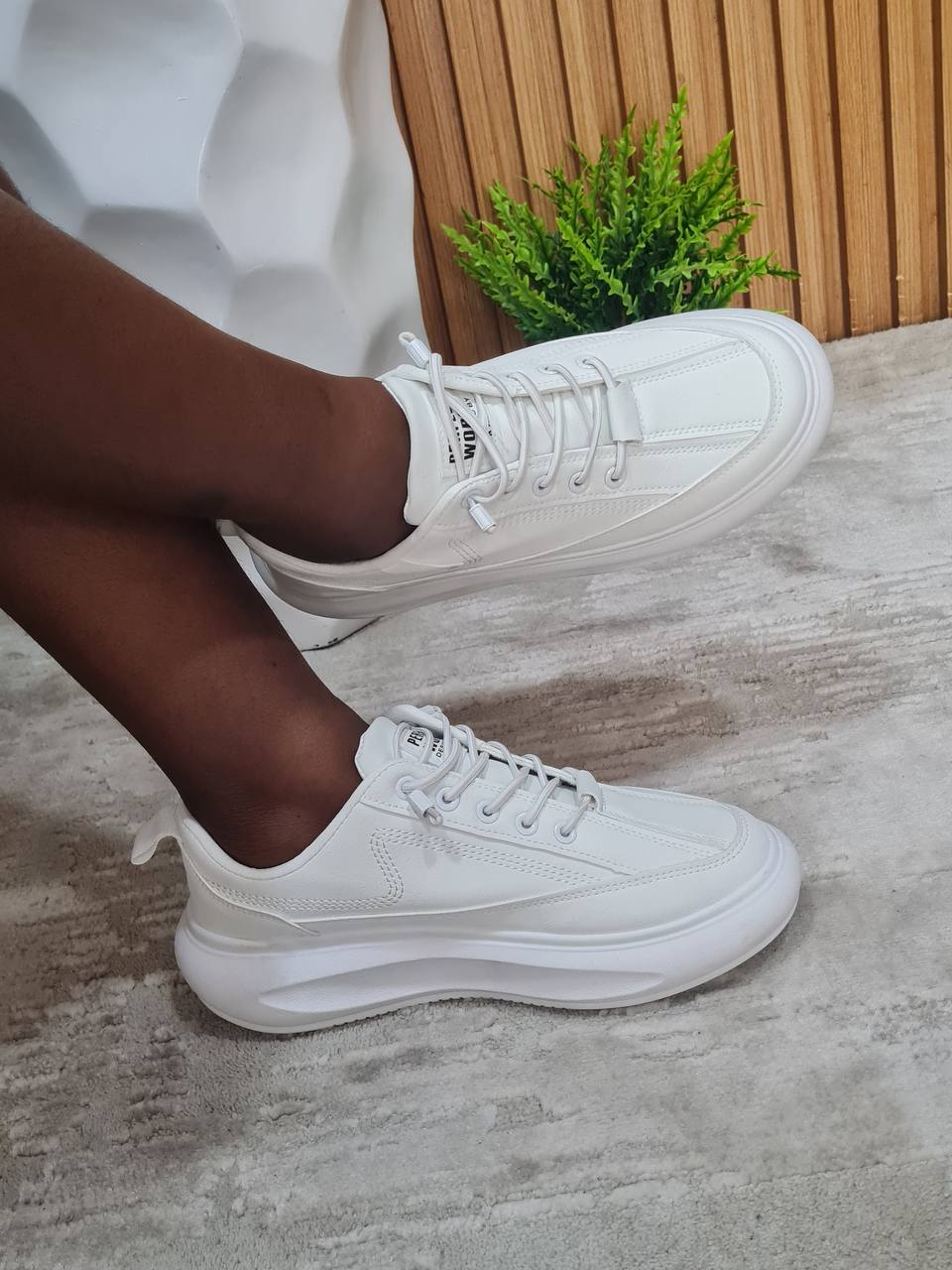 trip sneakers - white