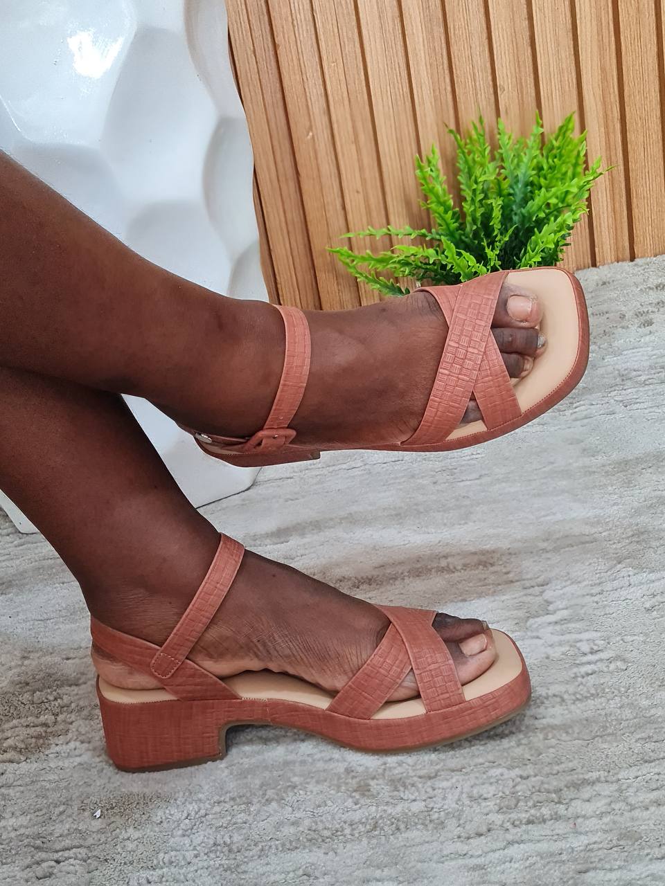 kemeth coie sandals - coffee
