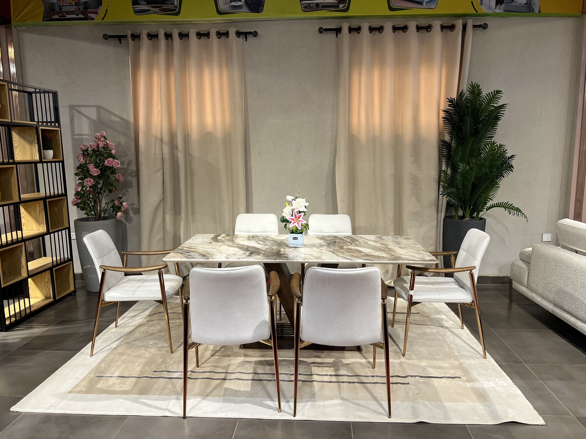 t009+xy28 dining set