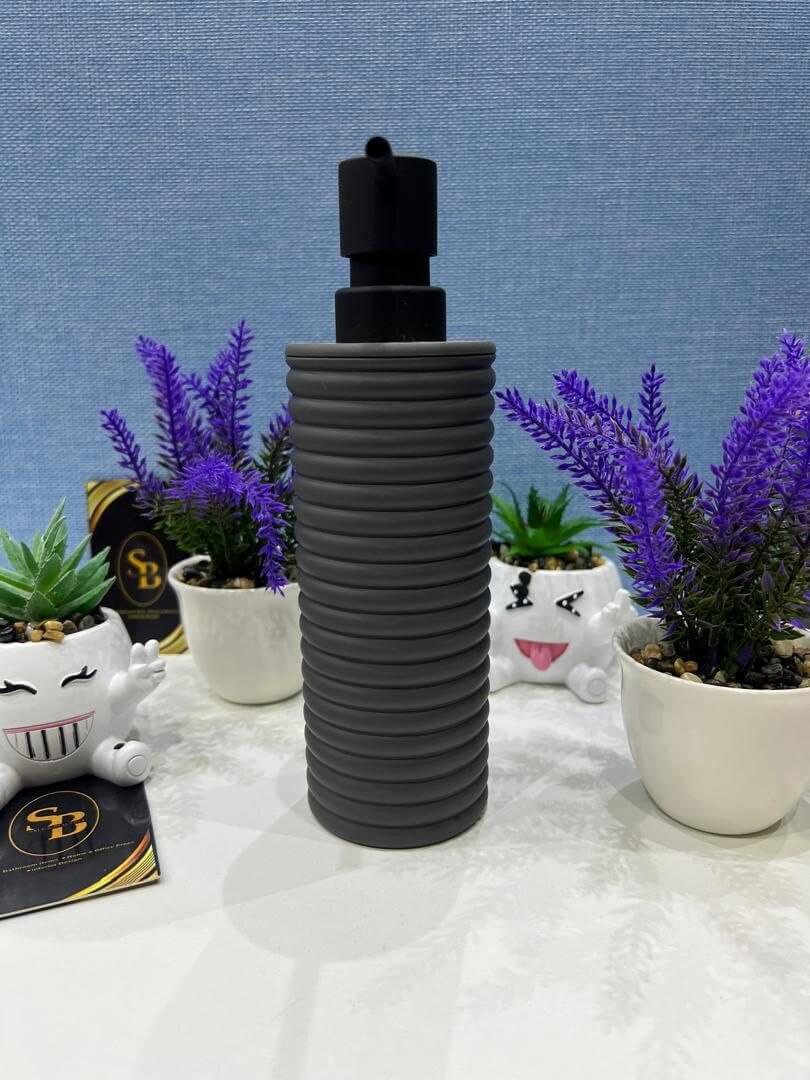 a2 long ribbed home and fun soap dispenser with wood top