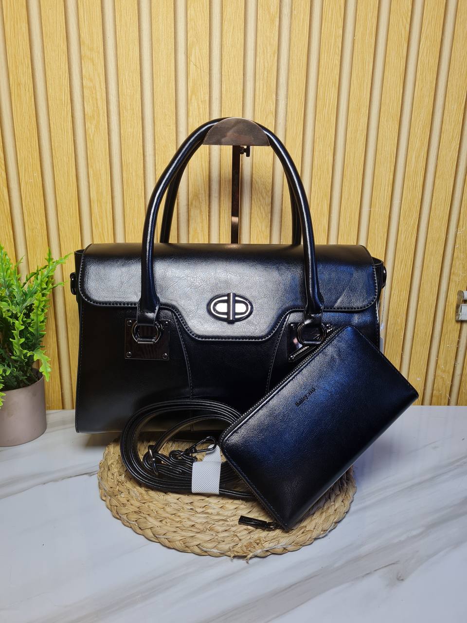holly vivi two-toned handbag 1107 - black