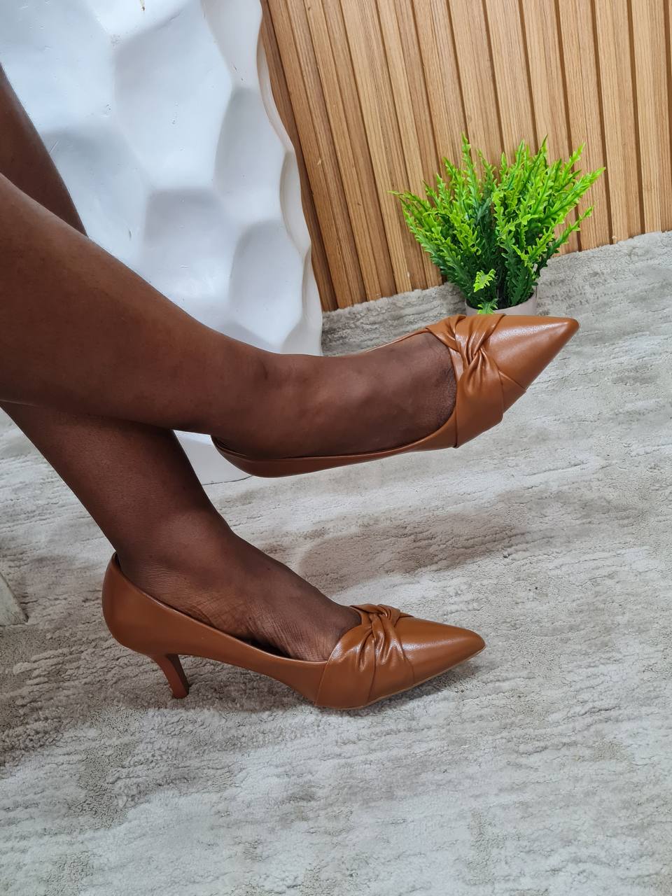 impo 766-10 office shoe - brown