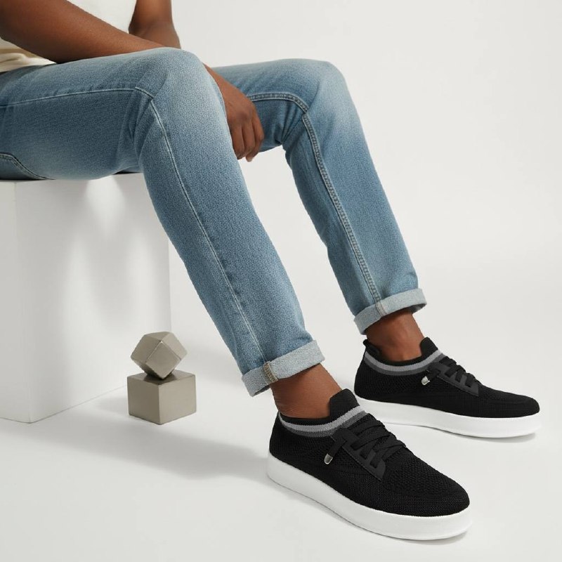 new men lace up sneakers - black