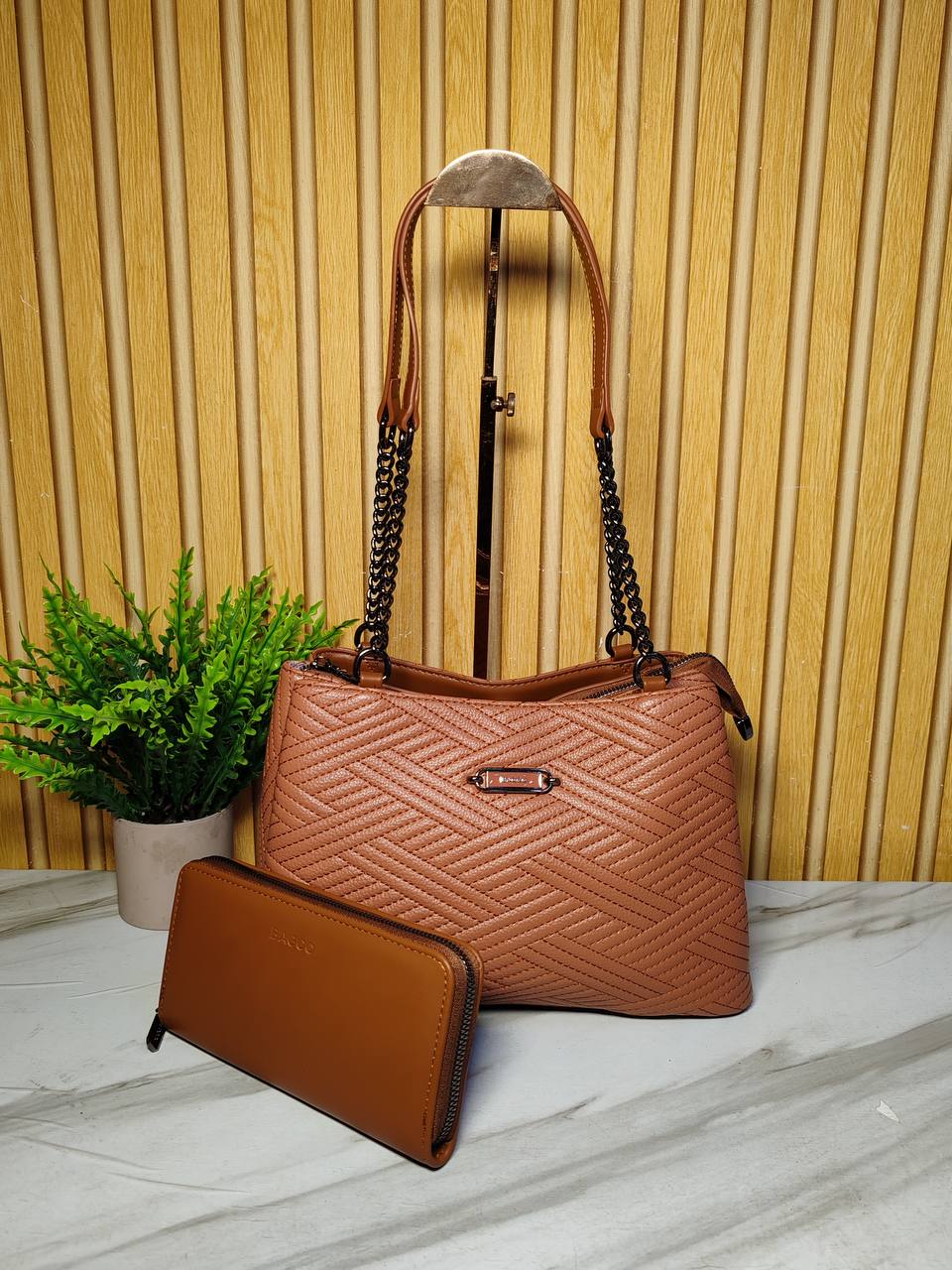 bagco chain handbag - brown