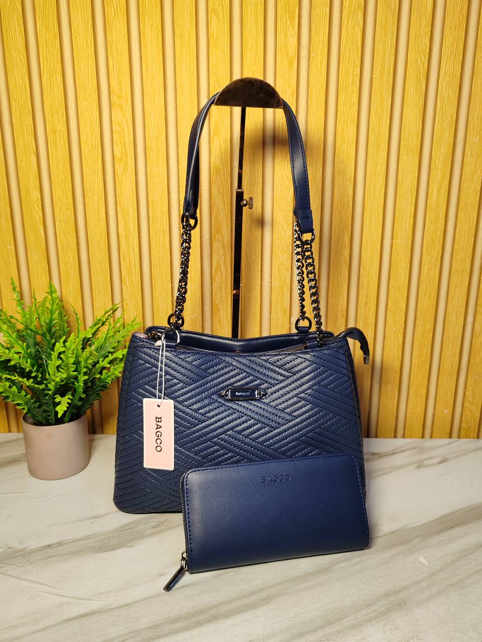 bagco chain handbag - blue