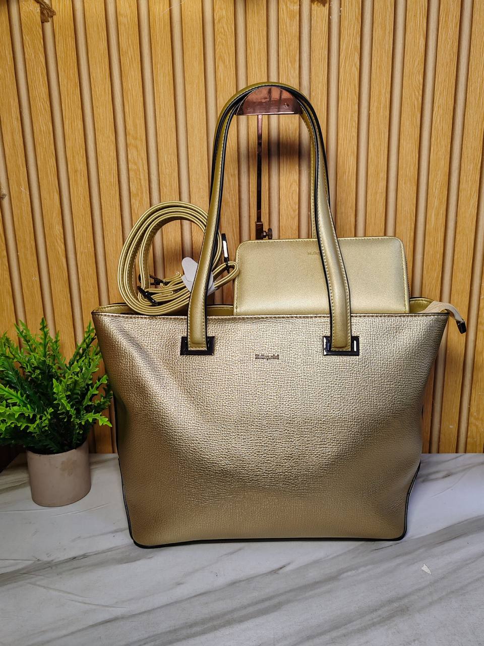 holly vivi handbag 1034 - gold