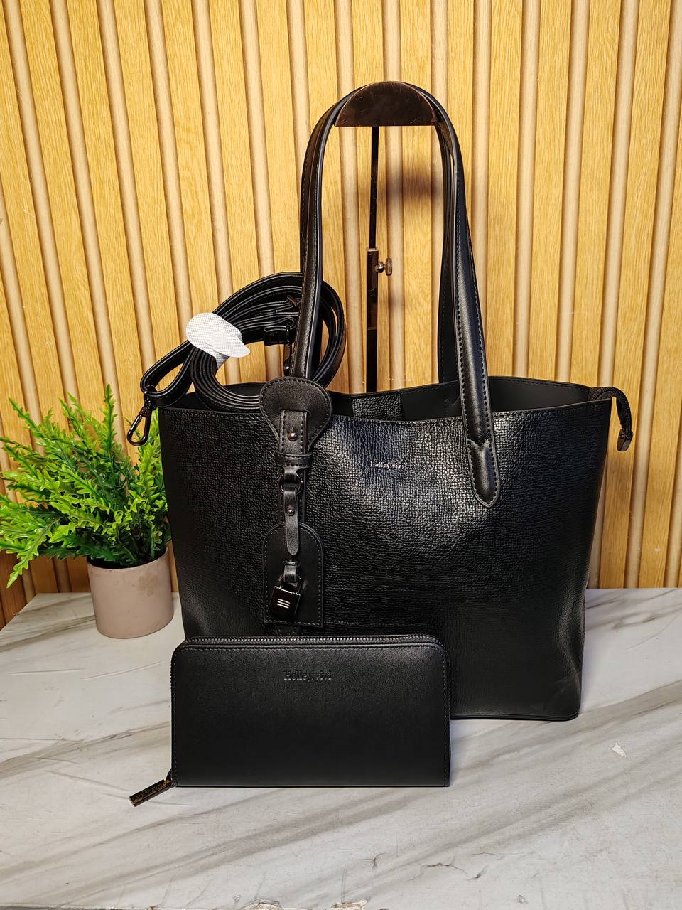 holly vivi handbag 1068 - black