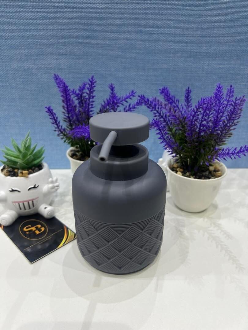 half kite and plain patterned home and fun soap dispenser - Thumbnail 3