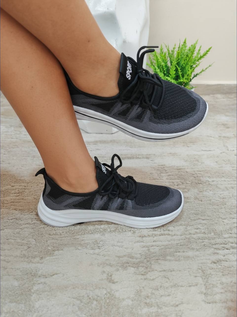 sport lace-up sneakers - black
