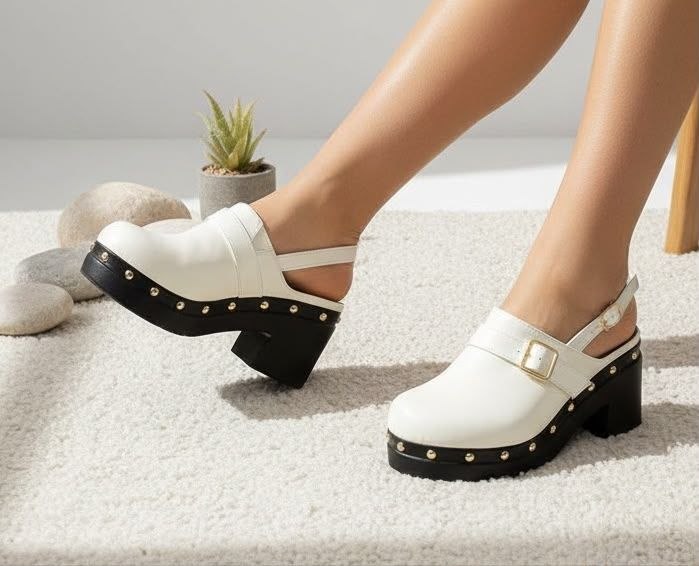 golden kello mules with buckle - white