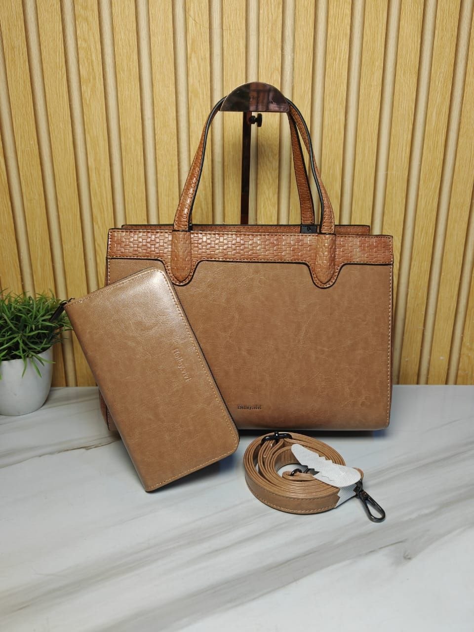 holly vivi handbag 1044 - brown