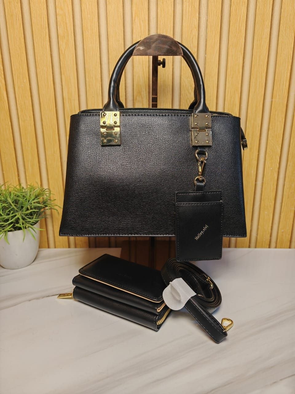 holly vivi handbag 1193 - black