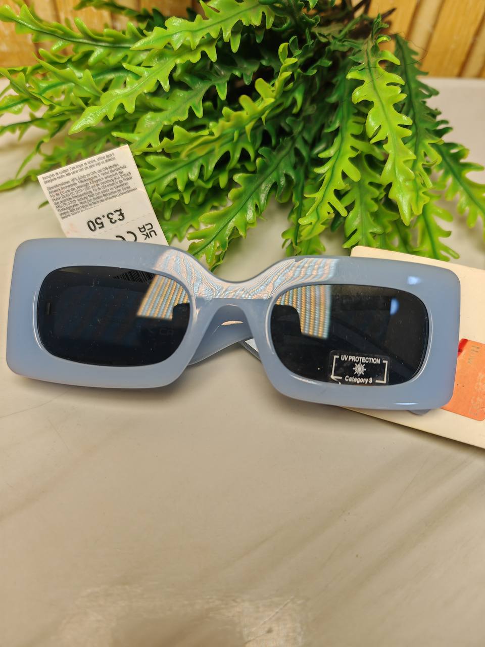 primark sunshade - a03