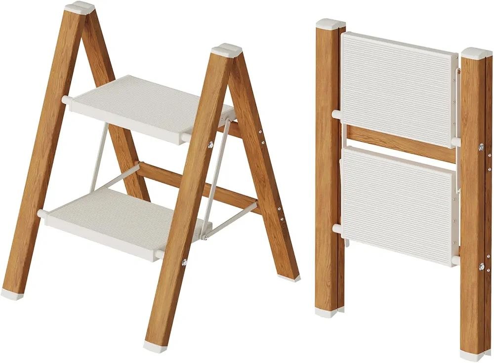 WHITE WOOGRAIN