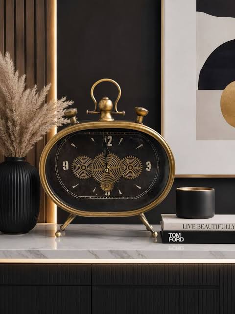 OVAL TABLE CLOCK