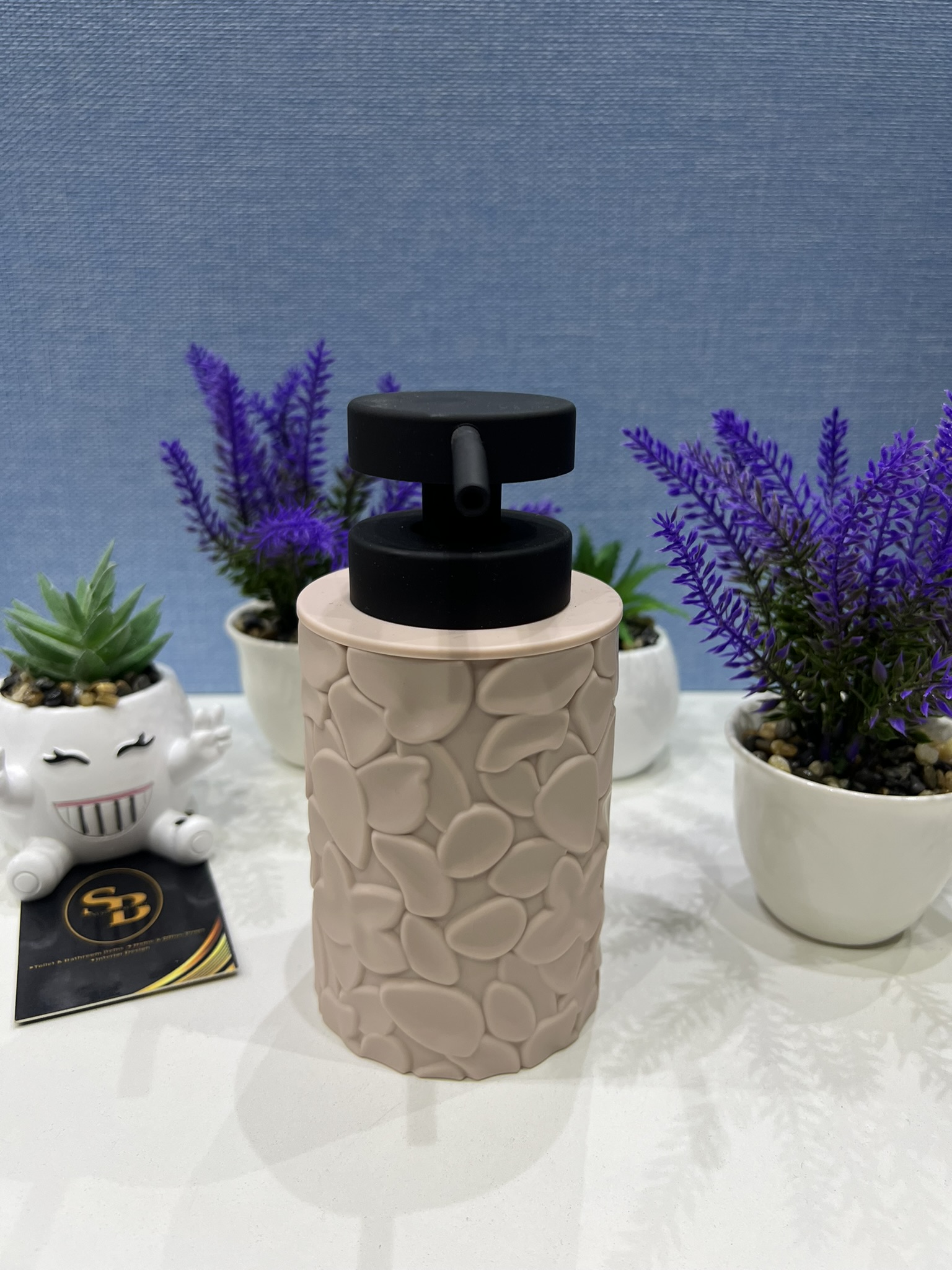 pebble patterned home and fun soap dispenser - Thumbnail 2